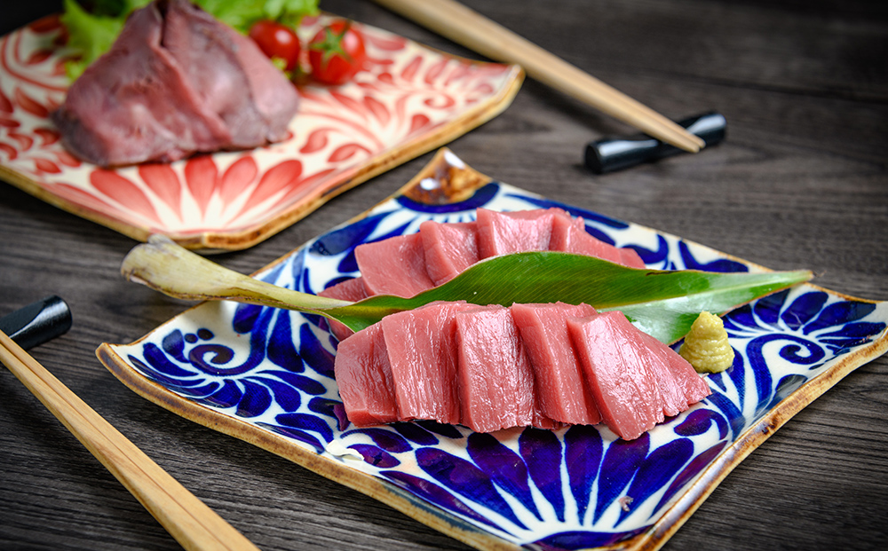 コバルトブルー＆赤 唐草模様 角皿2枚セット【尚工房】