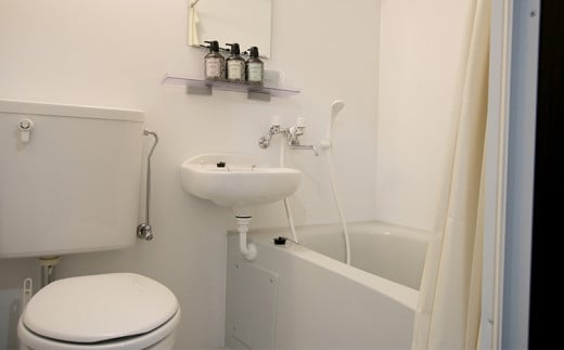 AMAWARIHOTELビジネスや観光に！1泊3名様宿泊券(素泊まり)