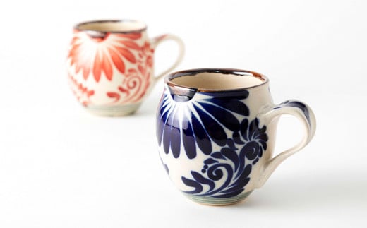 マグカップ（唐草模様）　赤&コバルトブルーセット【尚工房】