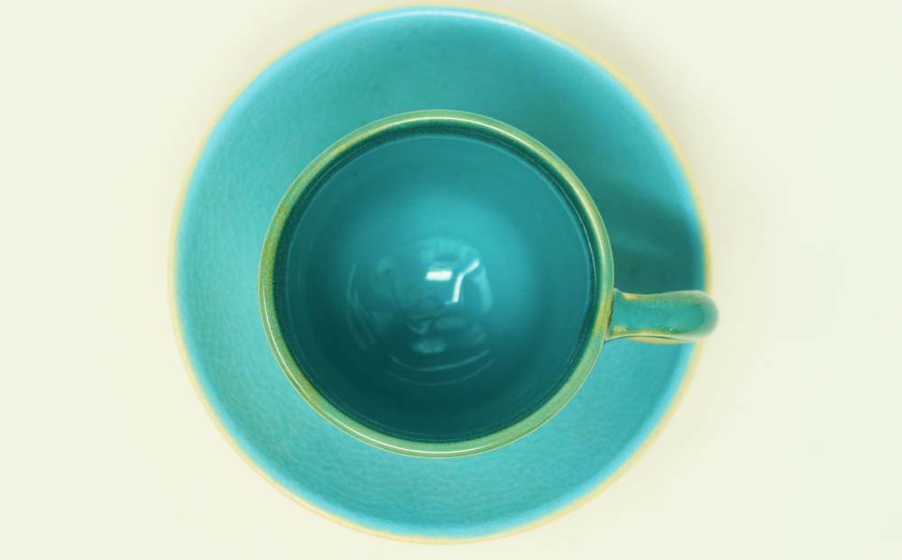 【琉球太田焼窯元】魚紋カップ＆ソーサー＜1客＞