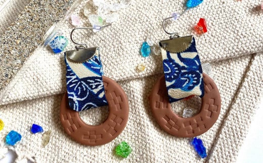 【ピアス】ちゅらさんポリマークレイピアス