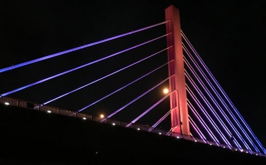 満点の星と夜景の海中道路ナイトカヤックツーリング！【2名様】