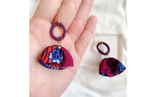 【ピアス】てぃんさぐポリマークレイピアス