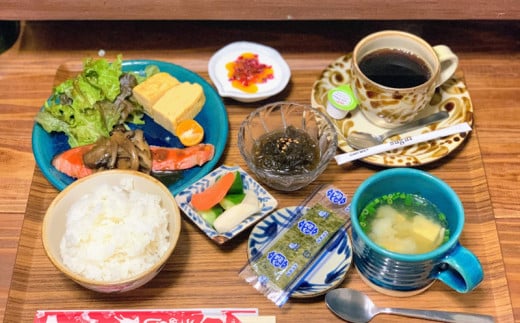 【ホテルハーバー】1泊シングル宿泊券（日替わり手づくり朝ごはん付き）