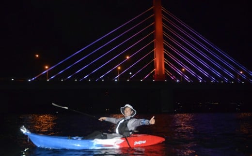 満点の星と夜景の海中道路ナイトカヤックツーリング！【2名様】
