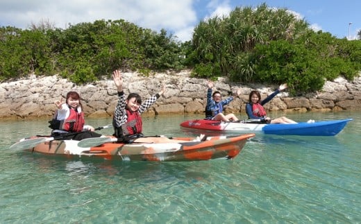 初心者、子連れ大歓迎！気軽に海中道路カヤックツアー！【4名様】