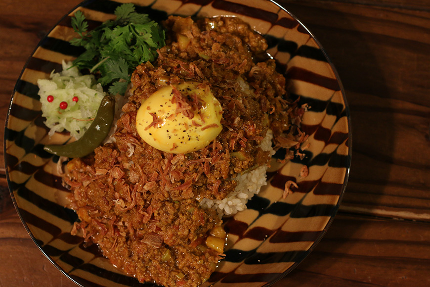 MOSESU CURRYの島カレーシリーズセット　各250g×3食（FP005）