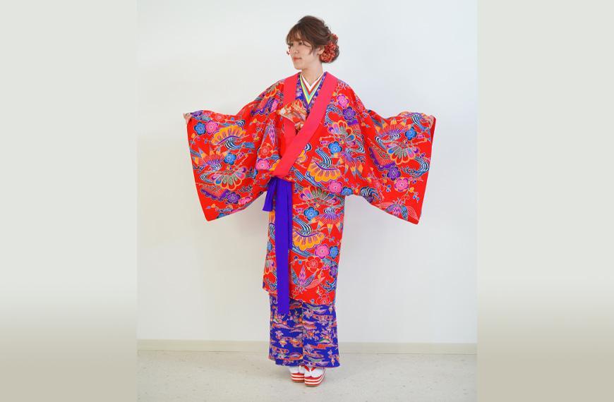 南国宮古島で叶える【琉装体験】沖縄の正装を着て宮古島での忘れない思い出を。(1名様)