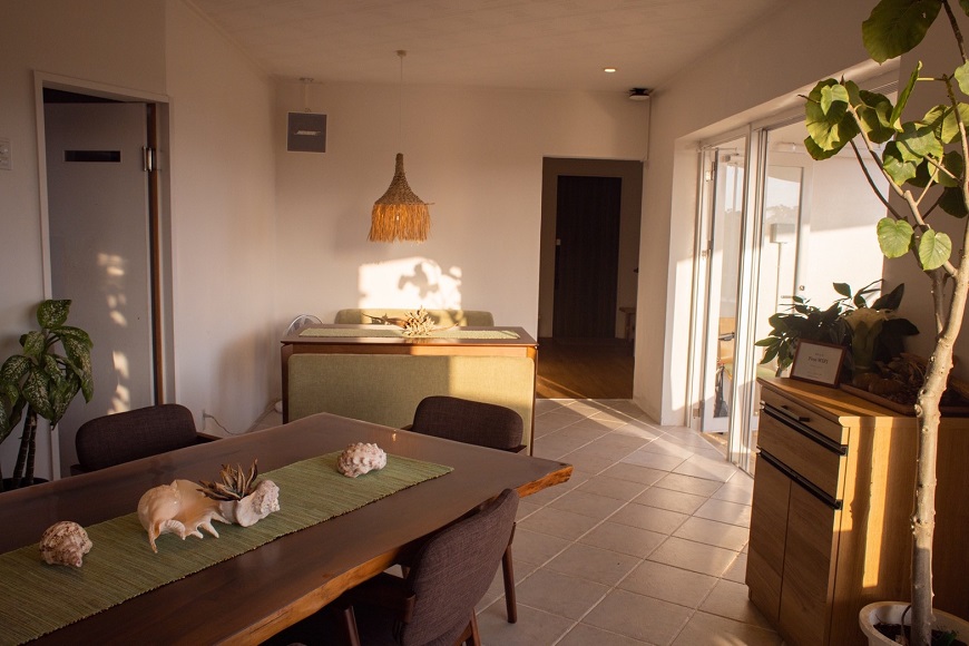 DH001　宮古島　海の見える丘のレストラン『ゆさらび』　ディナー電子チケット(1名様分）