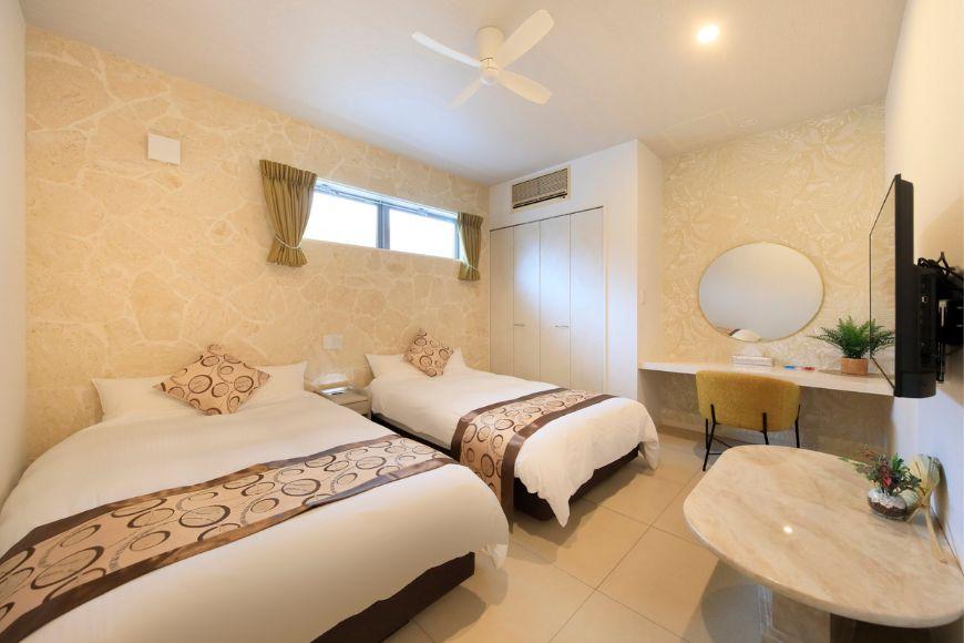 ～Villa Rikyu～離宮・別館　ご宿泊券（4名様1泊）（RK03）