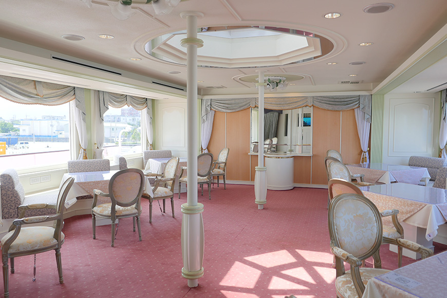 【ANA限定】《海上レストラン》クルージングランチプラン（お一人様一個：お菓子付き）