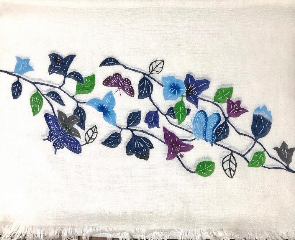 AY102　紅型染め ブーゲンビリアのショール 青