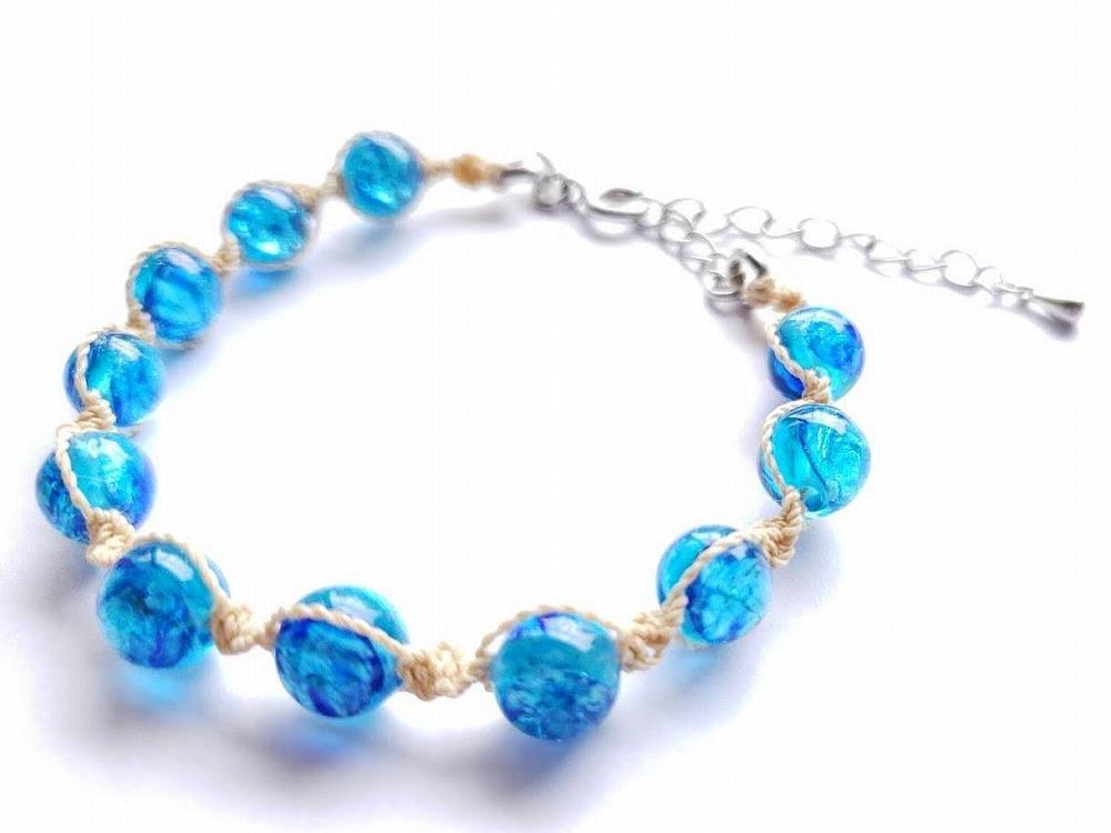 宮古島産苧麻糸とホタルガラスのブレスレット（フリーサイズ）