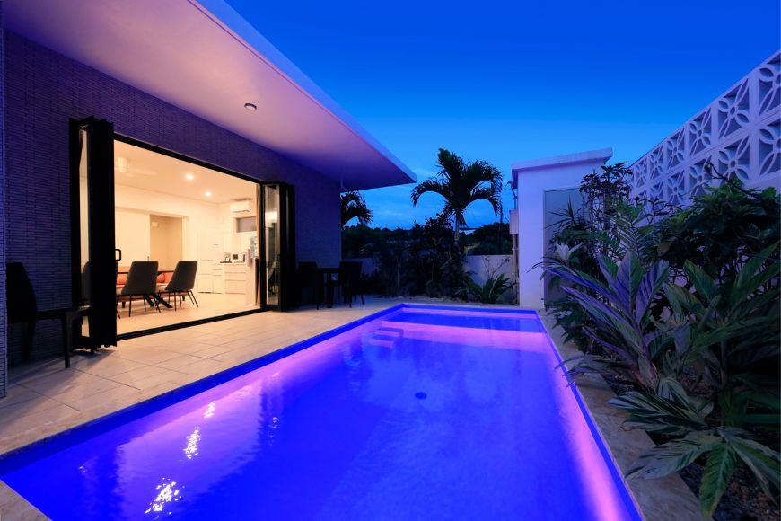 ～Villa Rikyu～離宮・別館　ご宿泊券（4名様1泊）（RK03）