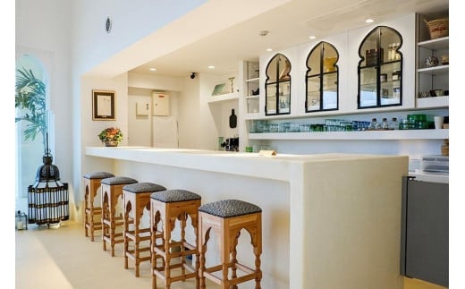 【Riad Lamp】Top Floor Room ペア宿泊券（2連泊・朝夕2食付・リラクゼーション付）