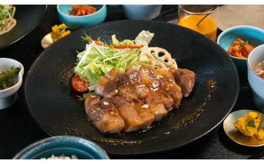 お食事券 3,000円分 cafe Surin ( カフェ スリン ) 南城市