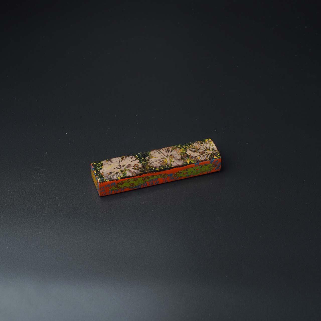 かりゆし文鎮（小）作品名【花火のように】   I  文鎮 書道 ペーパーウェイト  文房具 重り 和文具   小物 プレゼント  沖縄県 南城市