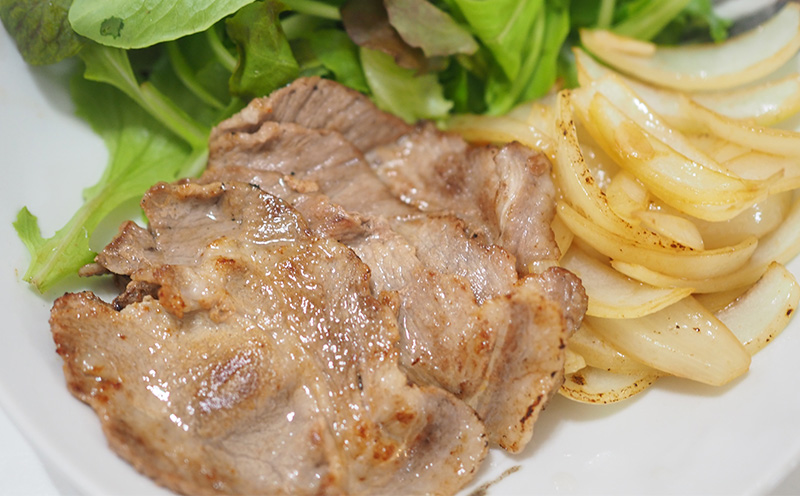 【3ヵ月定期便】【美ら島あぐー】　肩ロース　1500g【300ｇ×5パック】 あぐー 肩ロース 沖縄 大宜味村 豚肉 小分け 国産 おつまみ こだわり ぶた アグー 加工品 おいしい 美味しい 取り寄せ おきなわ okinawa 冷凍 まろやか 旨味