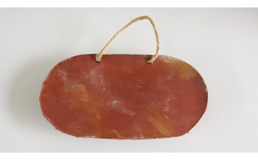 シーサー付き陶器（やちむん）の表札【からし色】（楕円