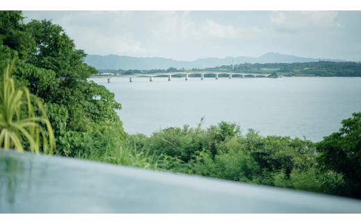 YAWN YARD Kouri Island【１日１組限定】１泊２日ペア宿泊券（夕