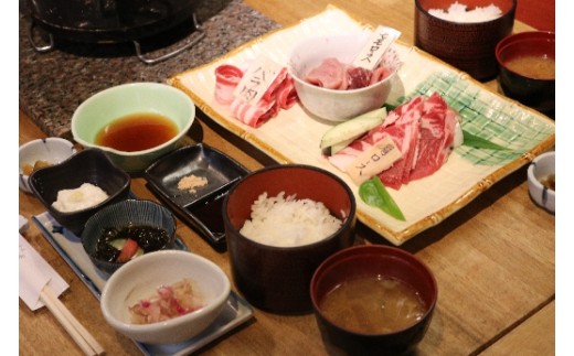 今帰仁アグー料理一式　長堂屋 お食事券1枚（星砂）