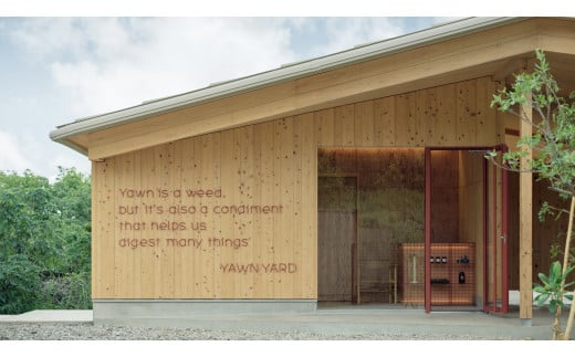 YAWN YARD Kouri Island【１日１組限定】１泊２日ペア宿泊券（夕