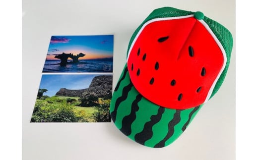 グイグイきてるインスタ映え間違いなし！スイカキャップ