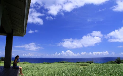 リゾートステイ　MUKAKA VILLA古宇利島-黍-（ペア1泊宿泊券）