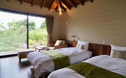 さんにんリゾート　ペア宿泊券（１泊・素泊まり）