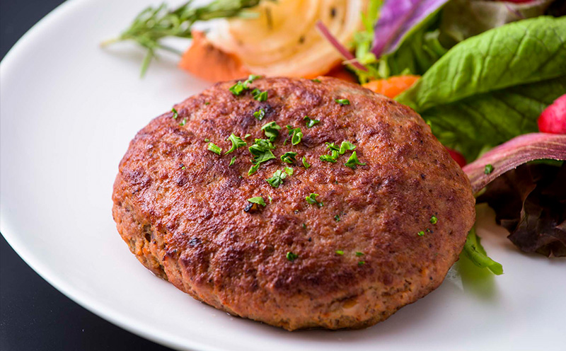 【定期便3回】もとぶ牧場ハンバーグギフトセット（120g×6パック） 県産和牛 黒毛和牛 国産 牛肉 肉 加工品 肉汁 洋食 人気 オススメ おすすめ グルメ 贅沢 高級 お取り寄せ 贈答用 美ら海 定期便 沖縄 本部町