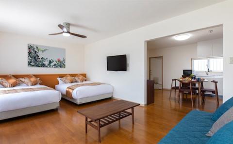 【ホルトノキ】沖縄の森の癒しリゾート宿泊補助券（１万５千円分：５千円券３枚）