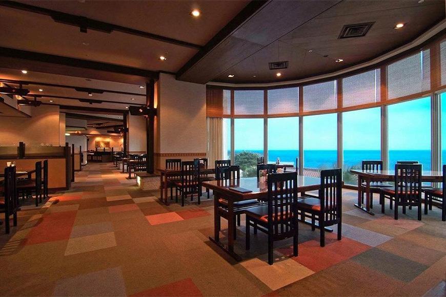 旅行 宿泊利用券 ホテル リザンシーパークホテル 谷茶ベイ 1泊2食｜コーナールーム ペア宿泊券 ｜ 券 金券 恩納村 沖縄 人気 おすすめ