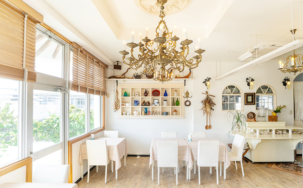 空と海と風のオーベルジュ・ペア宿泊券1泊(朝食・夕食付）