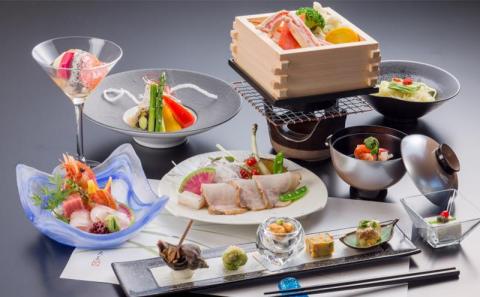 海の旅亭おきなわ名嘉真荘　ペアご利用券（1泊2食付）モダンルーム