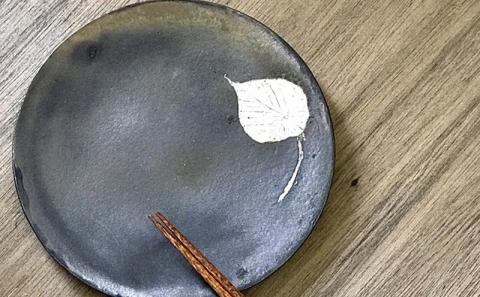 つづるガラス－SUMI－「丸皿」吉田 栄美子 ｜ 大皿 1枚