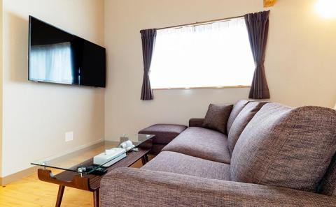 ホテルカラカウア コテージ ペア宿泊券 1泊（素泊まり）