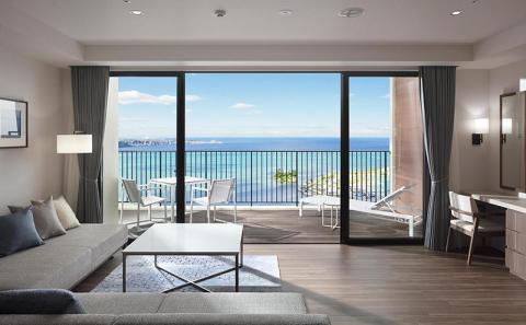 HIYORIオーシャンリゾート沖縄　オーシャンビュースイート2名様2泊の旅【朝・夕食付】