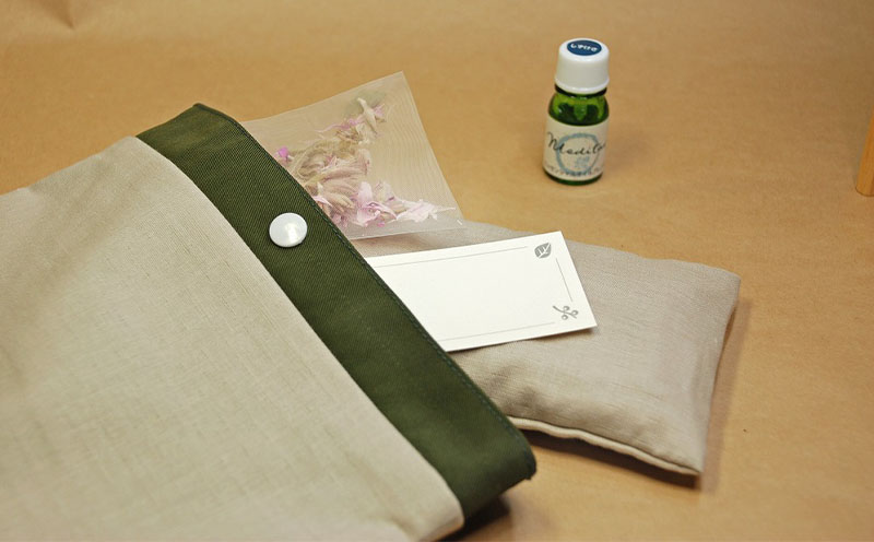 オリジナルアイピロー＆アロマ セット【メディタル　～しずけさ】