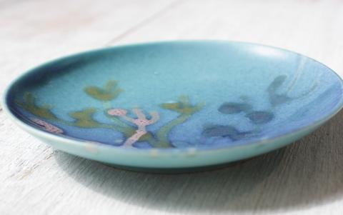 【datta.沖縄南の島陶芸工房】珊瑚プレート 取り皿（2枚セット）瑠璃紺×青色 ☆ やちむん 読谷村 コーラル セット商品 器 お皿 伝統工芸品 地場産品 ブルー