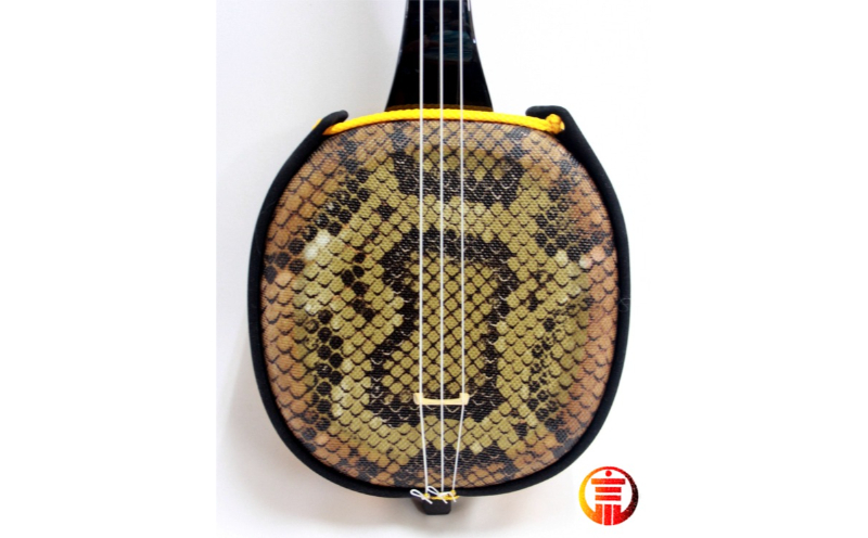 三線セット 三線】そらとぶピカチュウ版 三線セット入荷しました