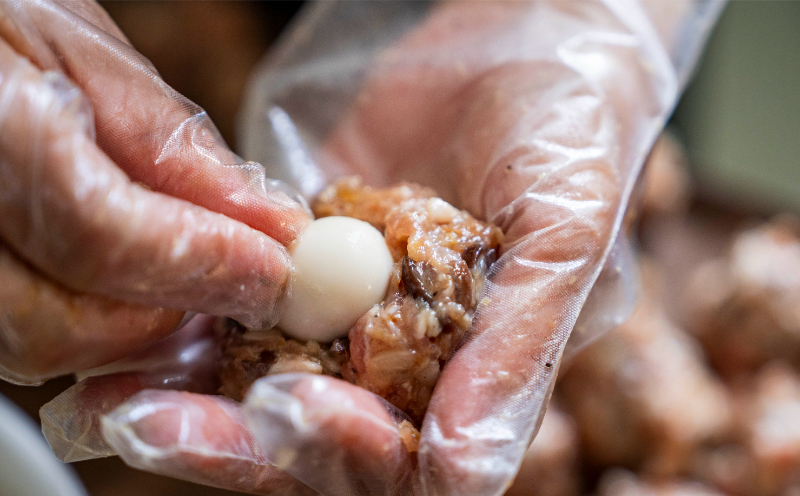 ＜ベトナムちゃん特製＞レモングラス沖縄豚まん4個入