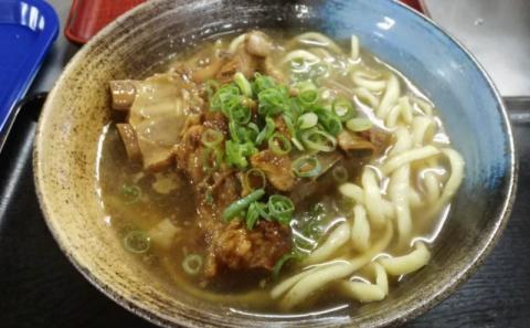 ＜だるまそば＞沖縄そば「本ソーキそば（豚スペアリブ）」8食セット 〇 細麺 読谷村 沖縄 そば セット商品 ストレート麺 リニューアル 読谷セントラルキッチン