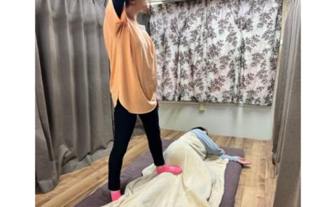 【リラクゼーションルームリフレ】足踏み＆手圧ほぐし60分