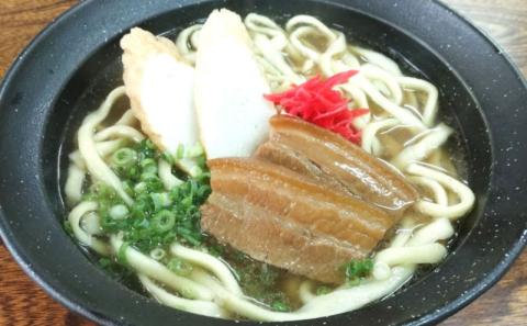 ＜だるまそば＞沖縄そば（豚三枚肉）8食セット 〇 そば 細麵 沖縄 読谷村 セット商品 ストレート麺 リニューアル 読谷セントラルキッチン