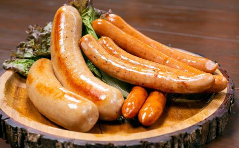 ＜ヨギファーム＞ふるさと納税限定おまかせソーセージ