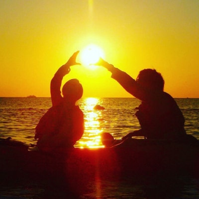 【2名様体験コース】雄大な風景に酔いしれる、サンセットカヤックツアー!