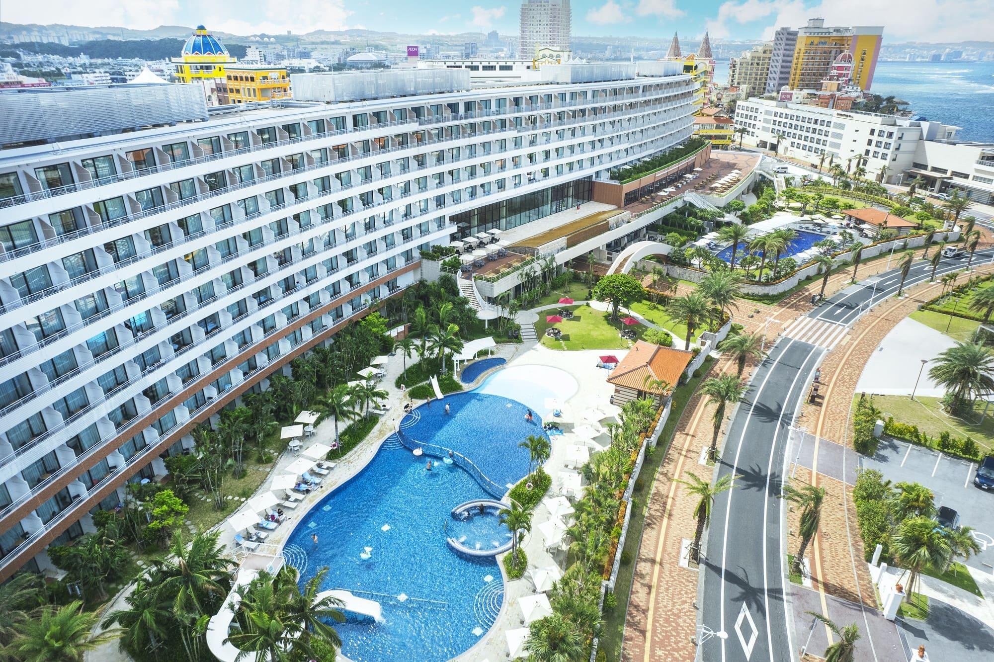 【ふるさと納税】【ヒルトン沖縄北谷リゾート】オーシャンビュールーム1泊朝食付きペア宿泊券