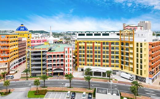 【ふるさと納税】【レクー沖縄北谷スパ＆リゾート】ご宿泊券　スーペリアルーム（メイン棟）１～4名様1泊朝食付 | 沖縄 旅行 クーポン ホテル 体験 トラベル 人気 おすすめ リゾート チケット 北谷 ちゃたん おすすめ 送料