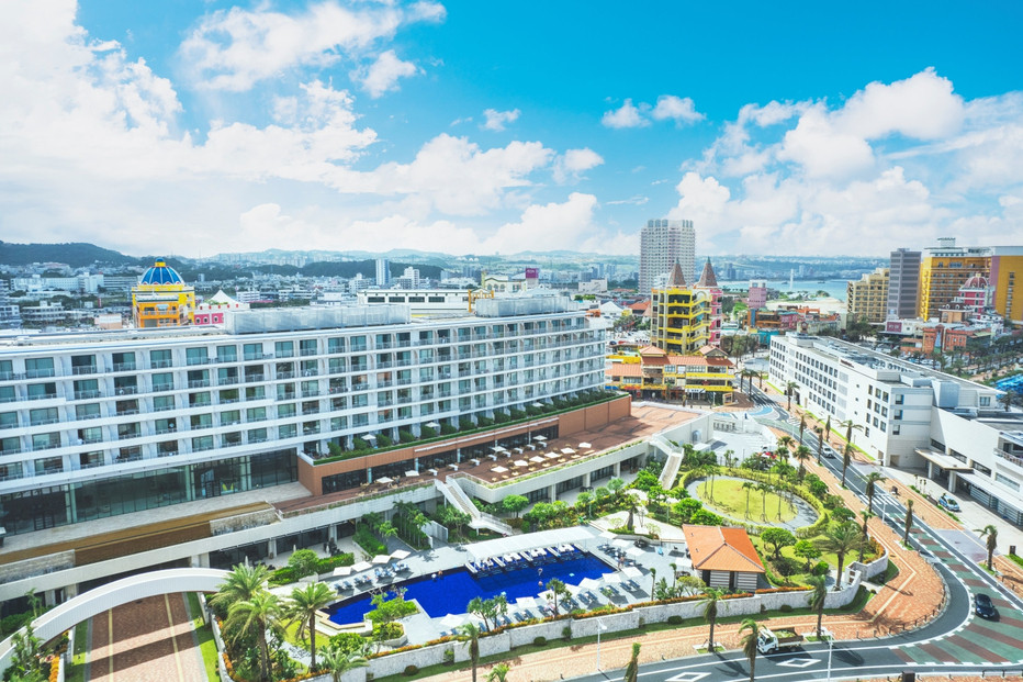 【ヒルトン沖縄北谷リゾート】レストランペアお食事券