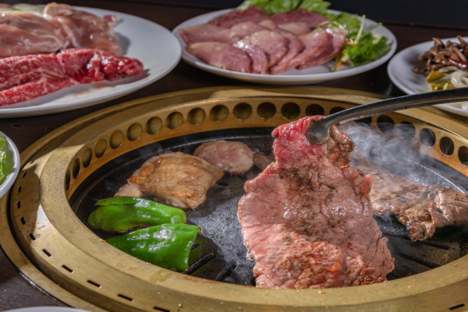 【ふるさと納税】焼肉金城　御食事券　5000円分 | レストラン 食事券 石垣牛 焼肉 クーポン 牛肉 牛 沖縄 北谷 石垣島 ちゃたん おかず 惣菜 冷凍